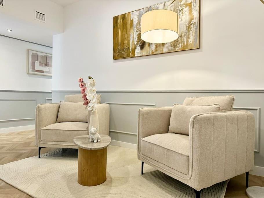 4Bd Central Soho Luxe Retreat Terrace 2Bh & Ac Málaga Exteriör bild
