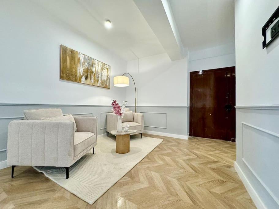 4Bd Central Soho Luxe Retreat Terrace 2Bh & Ac Málaga Exteriör bild